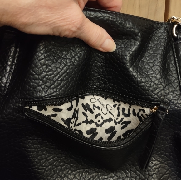 Jessica Simpson Tote Bag in Black Pebble, 4 Pockets, Shoulder Strap and Handles - Picture 10 of 15